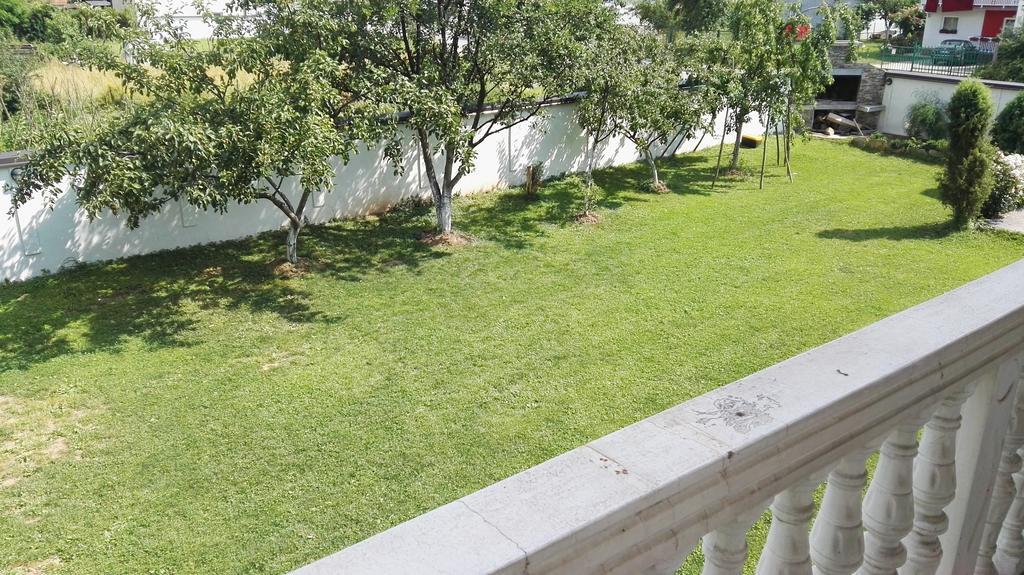 Apartments Foco ซาราเยโว ภายนอก รูปภาพ
